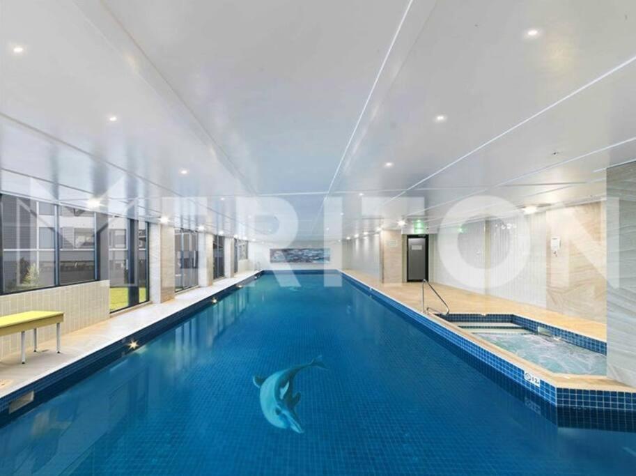 Four Bedroom Apartment With Facilities In Olympic Park ซิดนีย์ ภายนอก รูปภาพ